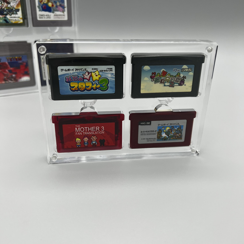 غطاء شفط مغناطيسي من الأكريليك - مراجعة Game Boy Cartridge Holder وسعره